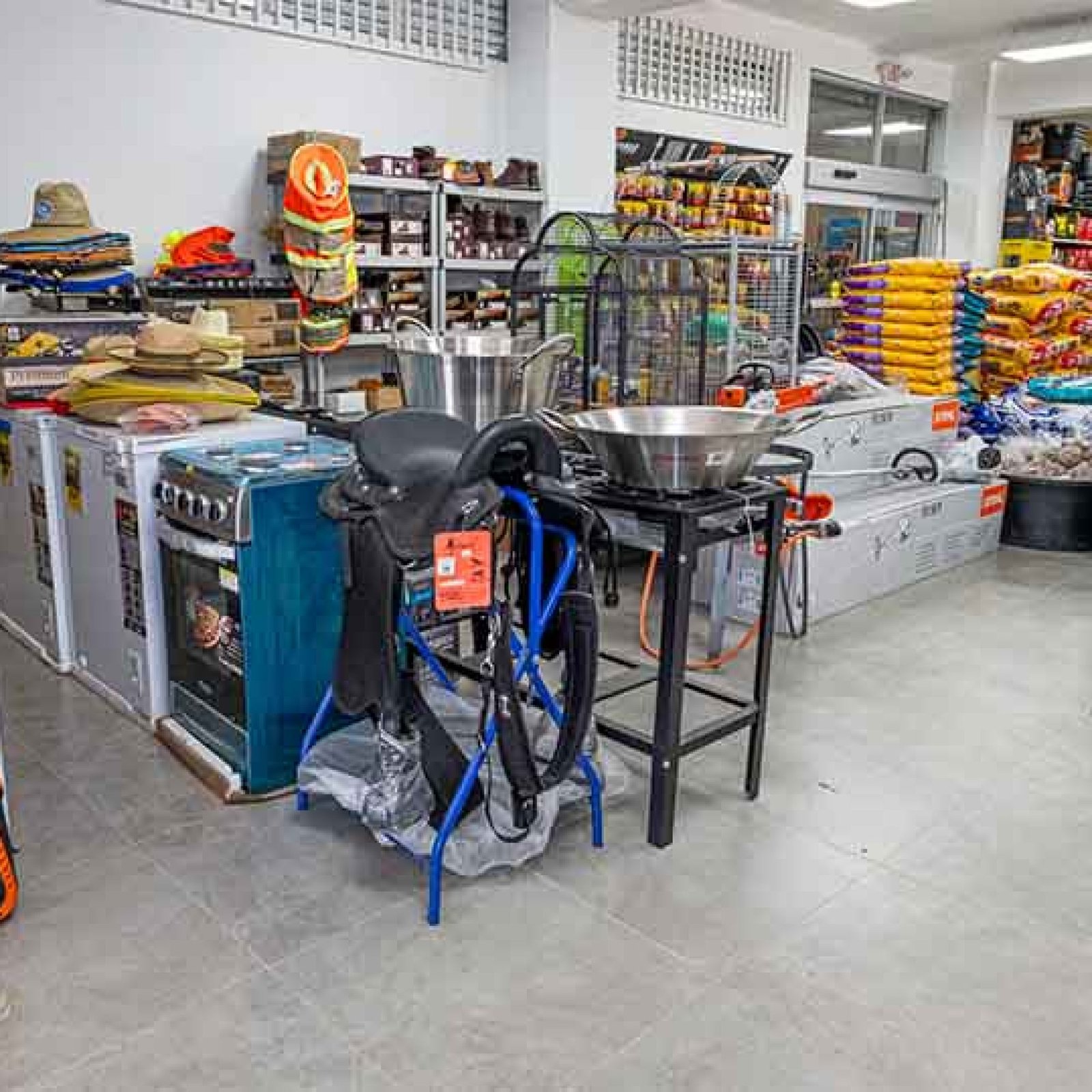 Ferreteria-Agricola-Lozada-19